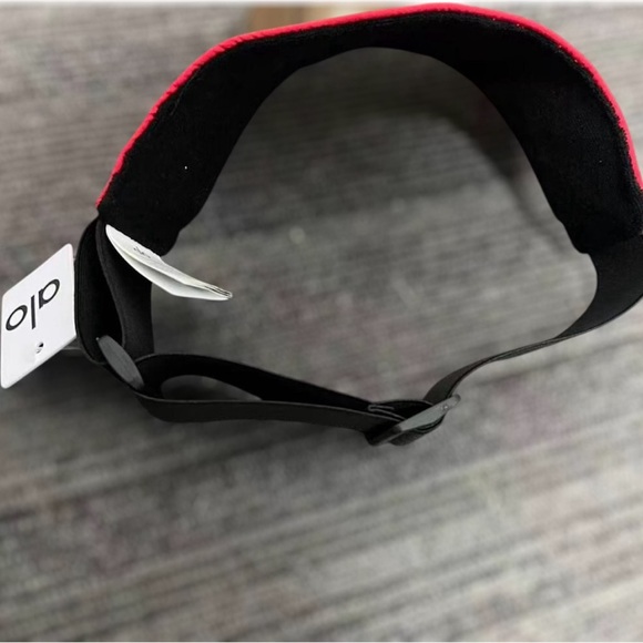 Alo Airlift Solar Visor - Red - Picture 3 of 3